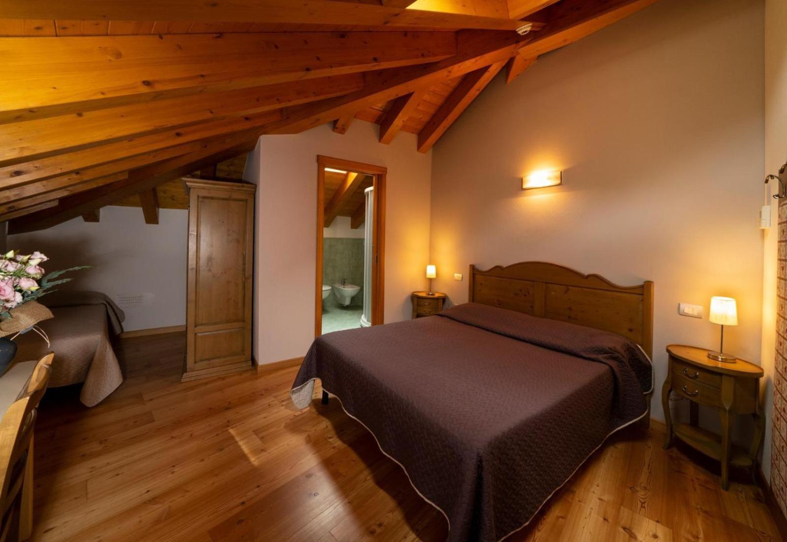 Albergo Parigi Arsie Dış mekan fotoğraf